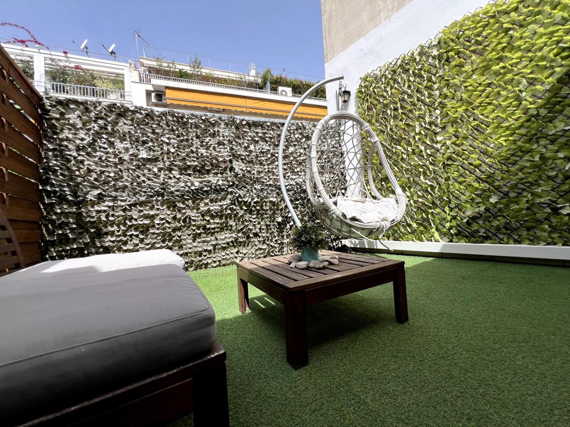 Allure Athens Urban Suites Exterior photo