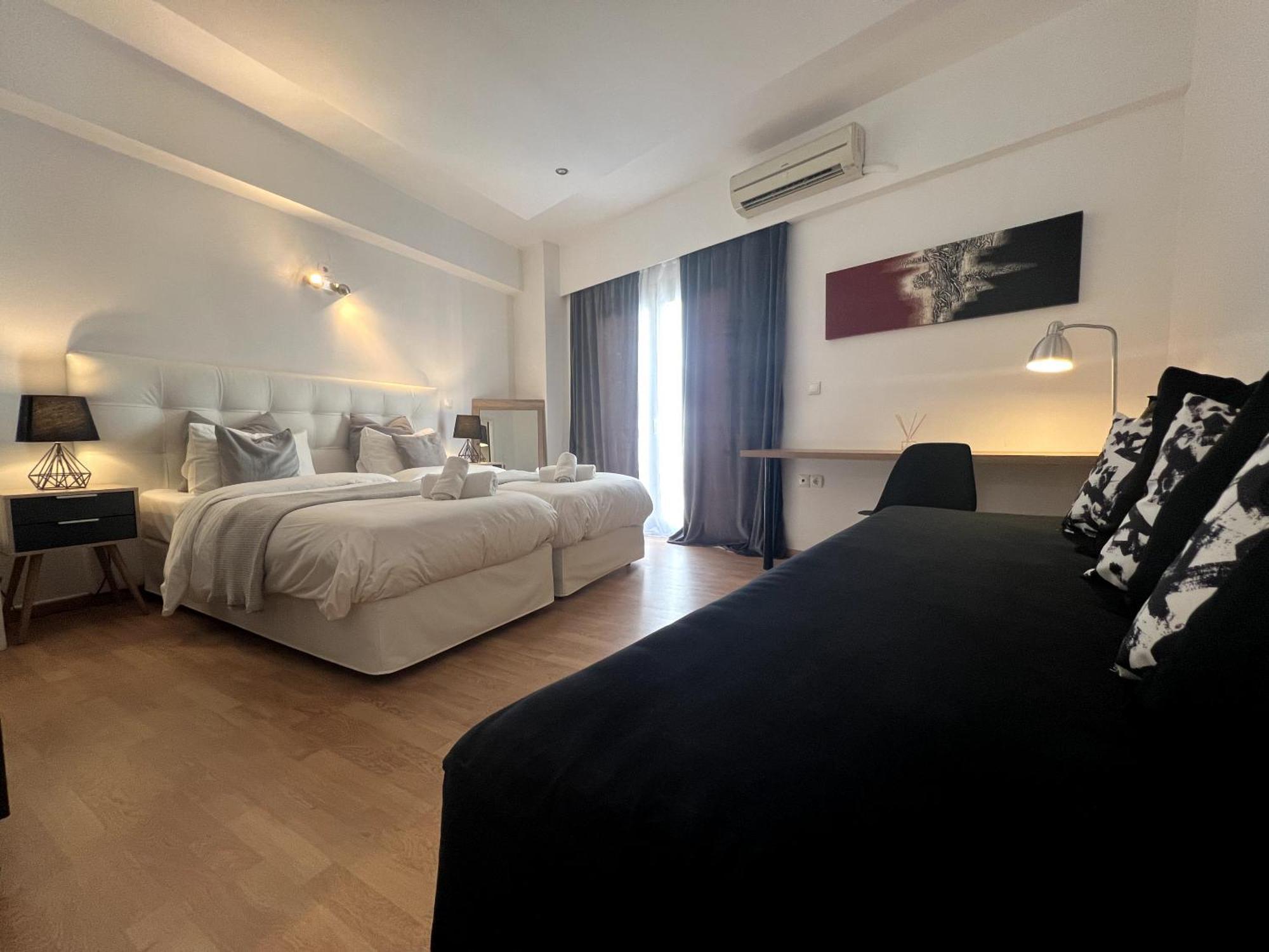 Allure Athens Urban Suites Exterior photo